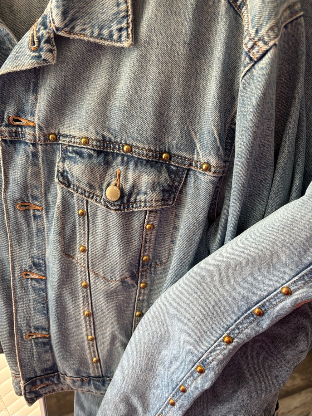 Universal Thread Denim Set - Picture 2 of 7